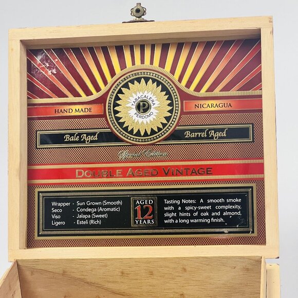 Two Empty Cigar Boxes Cohiba Nicaragua & Perdomo 12 Year Bourbon Barrel Aged - Picture 5 of 13